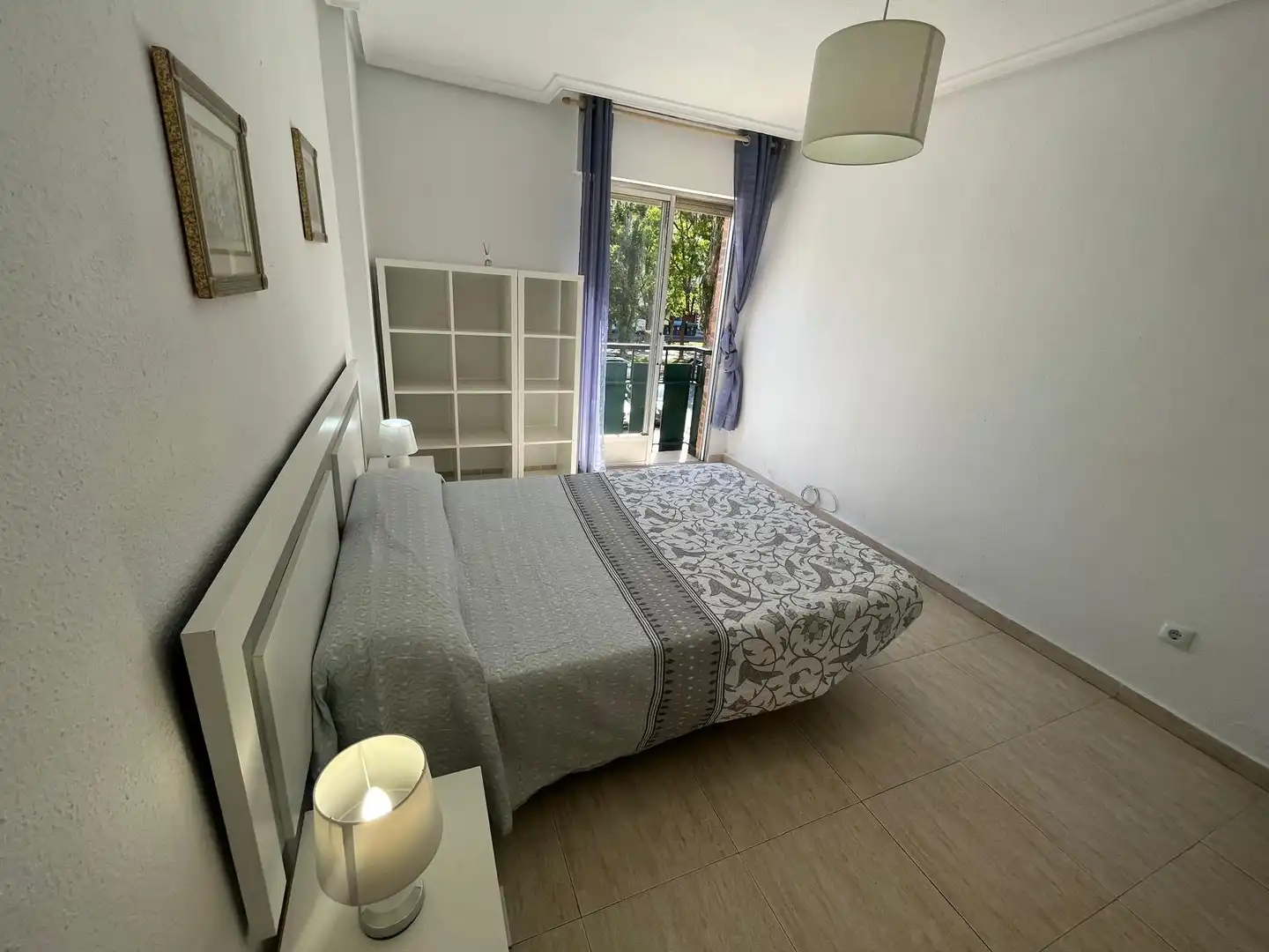 Bedroom of Flat for rent in Cartagena  with Air Conditioner, Furnished and Balcony