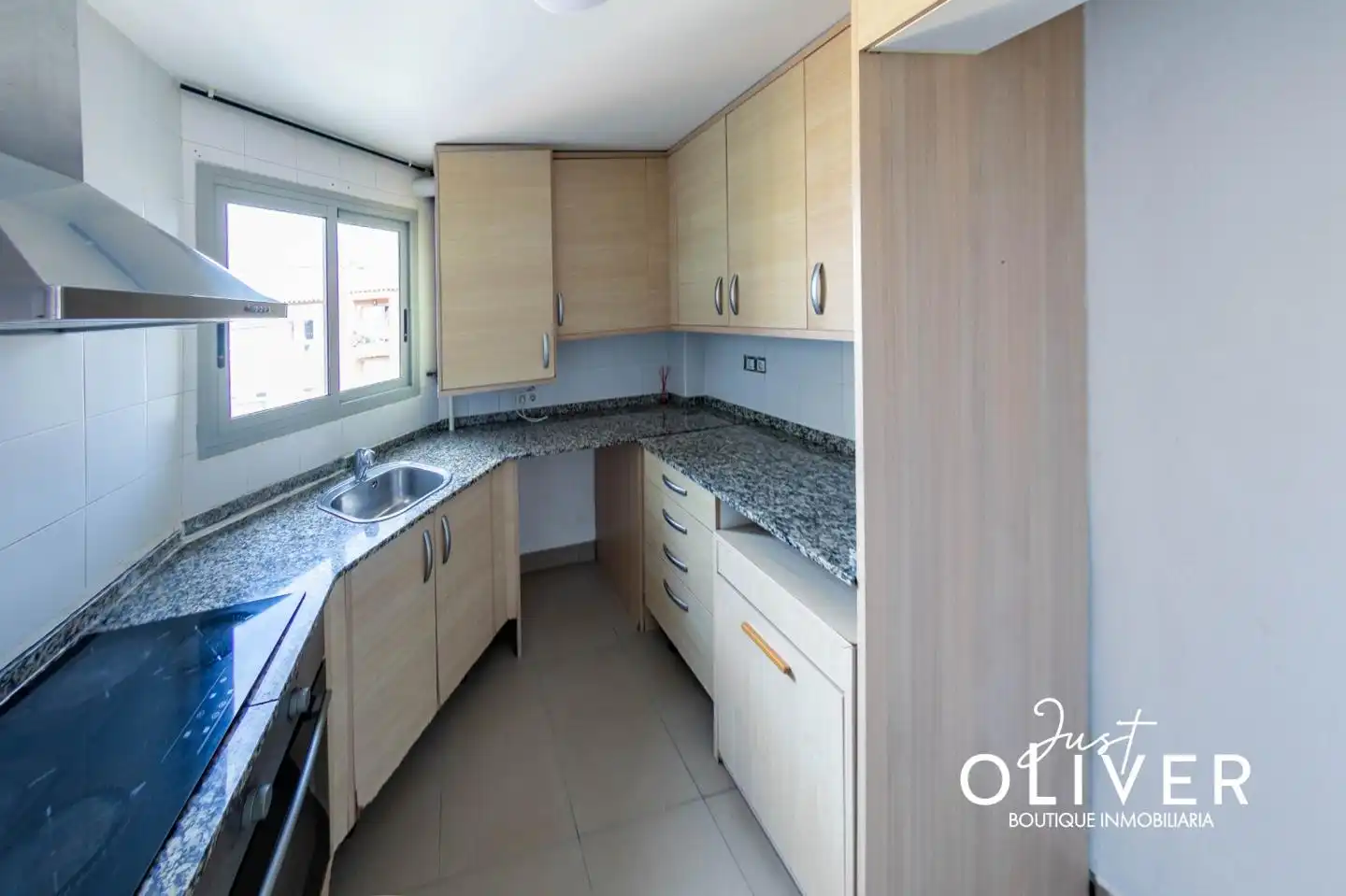 Küche von Dachboden zum Verkauf in Cambrils mit Heizung, Terrasse und Balkon