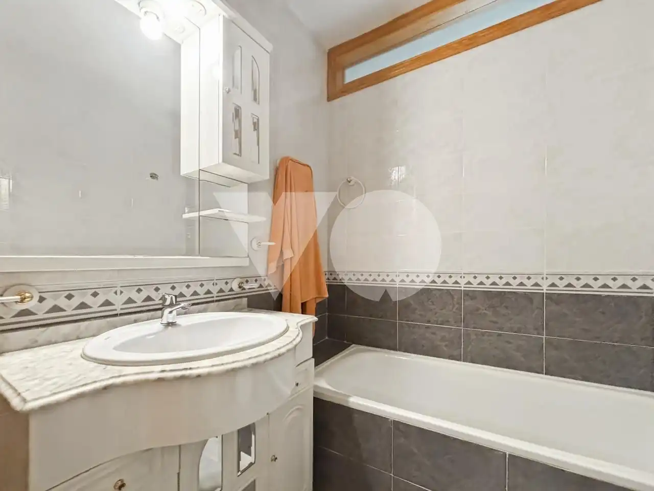 Bany de Casa o xalet en venda en Galapagar amb Calefacció, Jardí privat i Terrassa