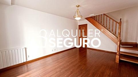 Foto 3 de Pis de lloguer a De Monterrey, Apóstol Santiago,  Madrid Capital