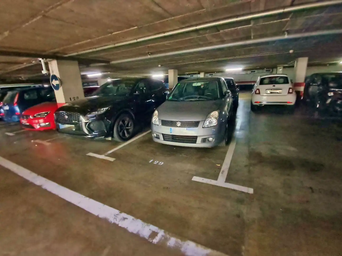 Parkplatz von Garage zum Verkauf in Santa Coloma de Gramenet