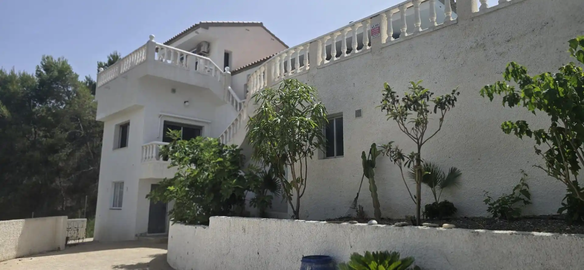 Vista exterior de Casa o xalet en venda en Cartagena amb Aire condicionat, Calefacció i Jardí privat