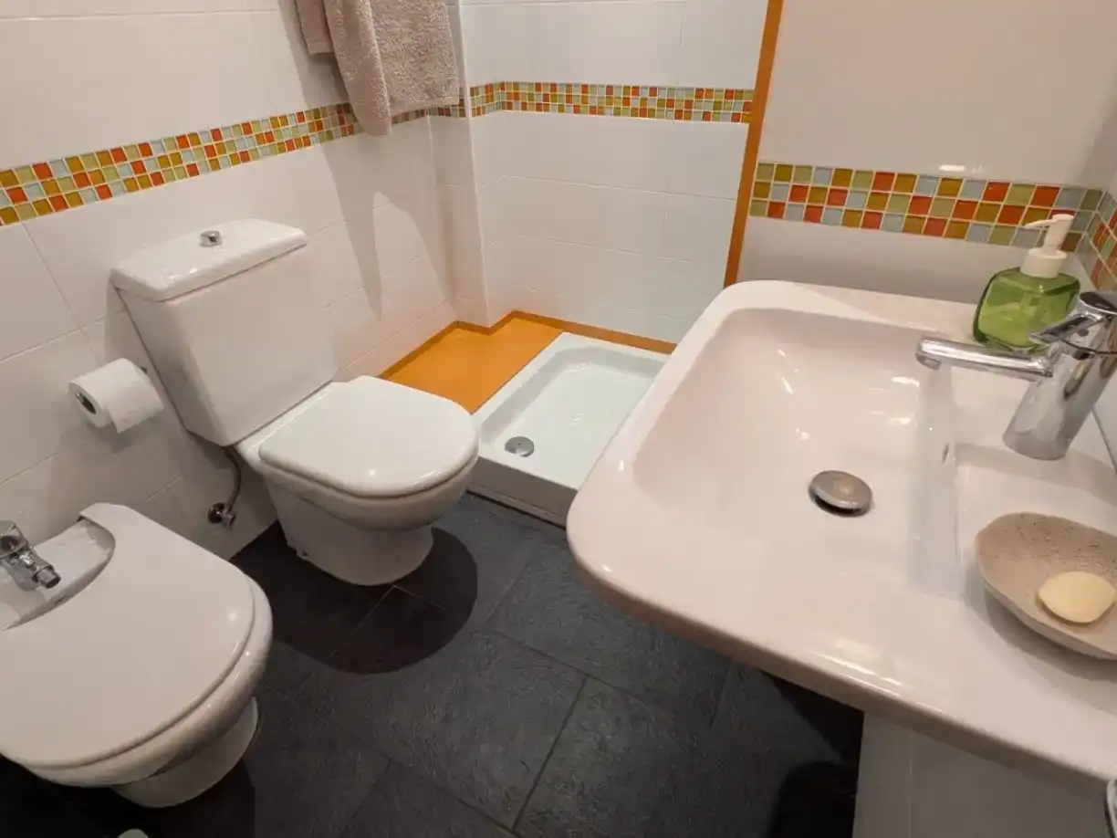 Bany de Pis en venda en  Barcelona Capital amb Aire condicionat i Balcó