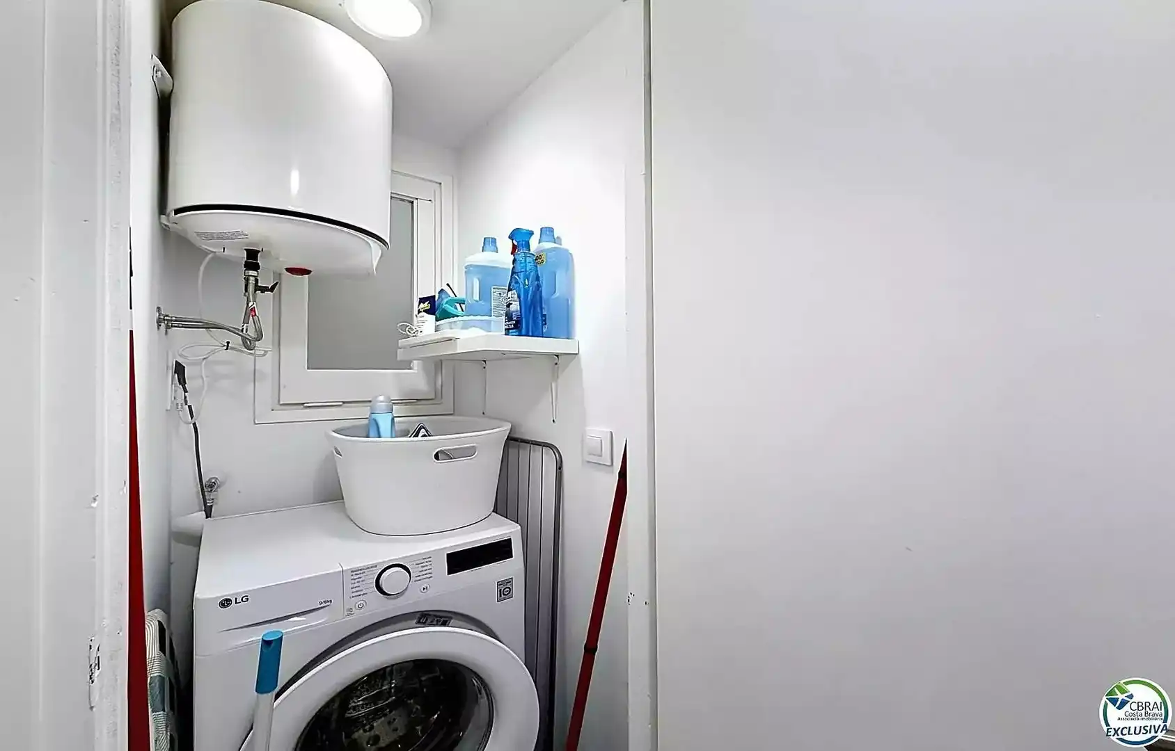 Baño de Piso en venta en Roses con Aire acondicionado, Calefacción y Terraza