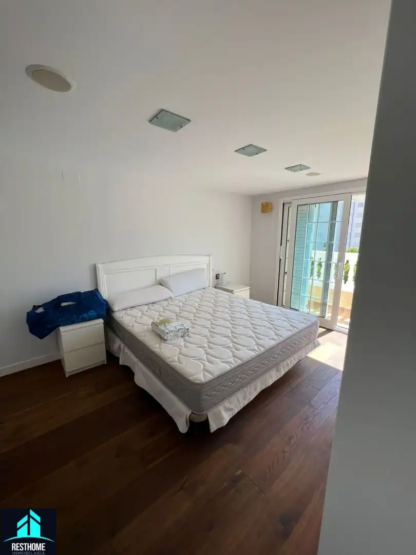 Villa con piscina in vendita a Carrer Carrer del Atlàntic, imagen 10