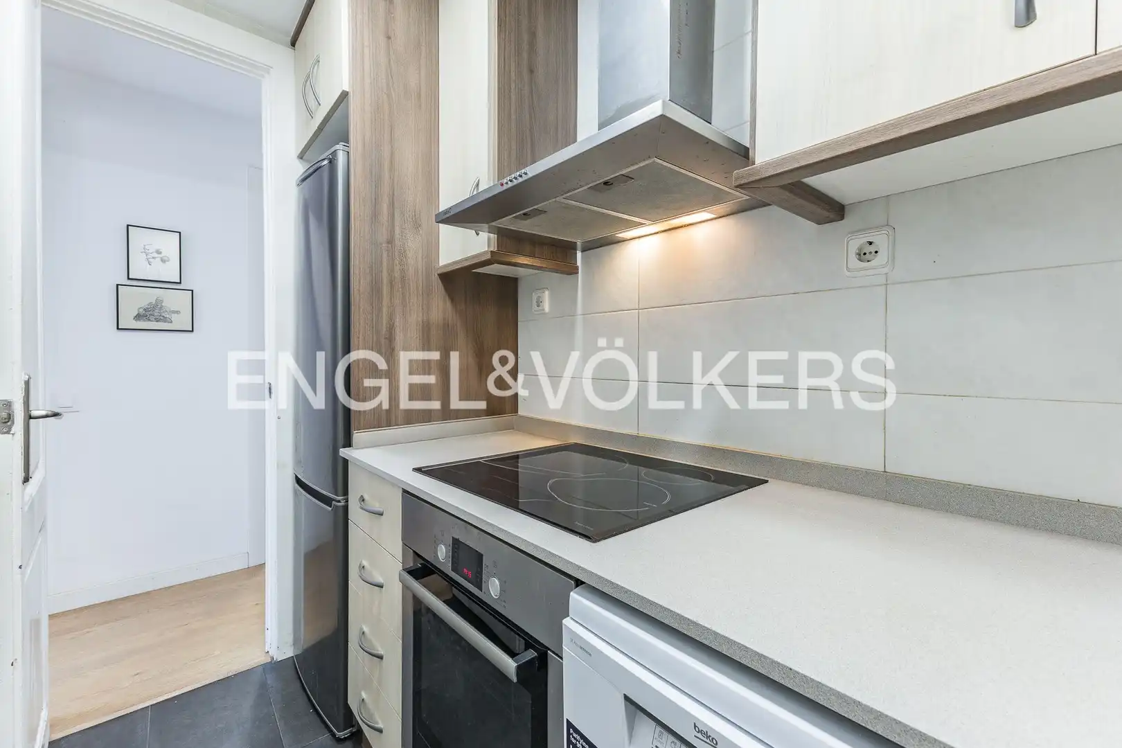 Cocina de Piso en venta en Barcelona con Calefacción, Parquet y Balcón