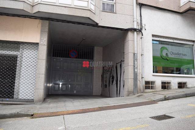 Local comercial en Venta en Rúa Doutor Maceira en Conxo