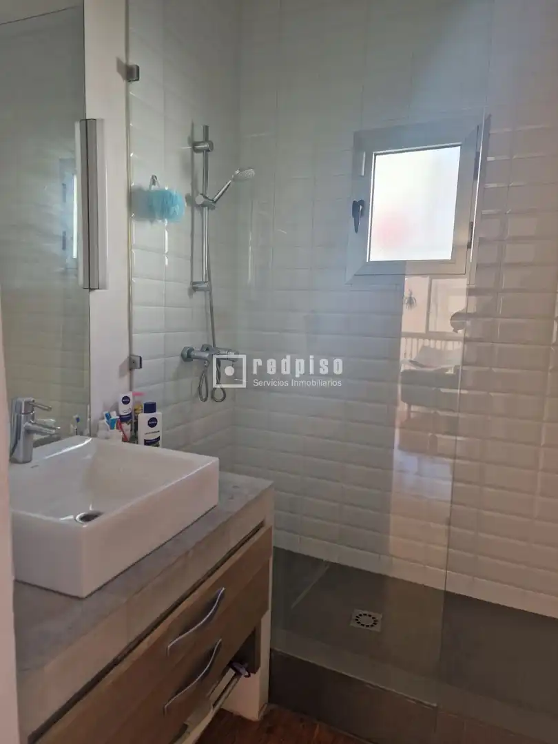 Baño de Ático en venta en Málaga con Aire acondicionado y Terraza