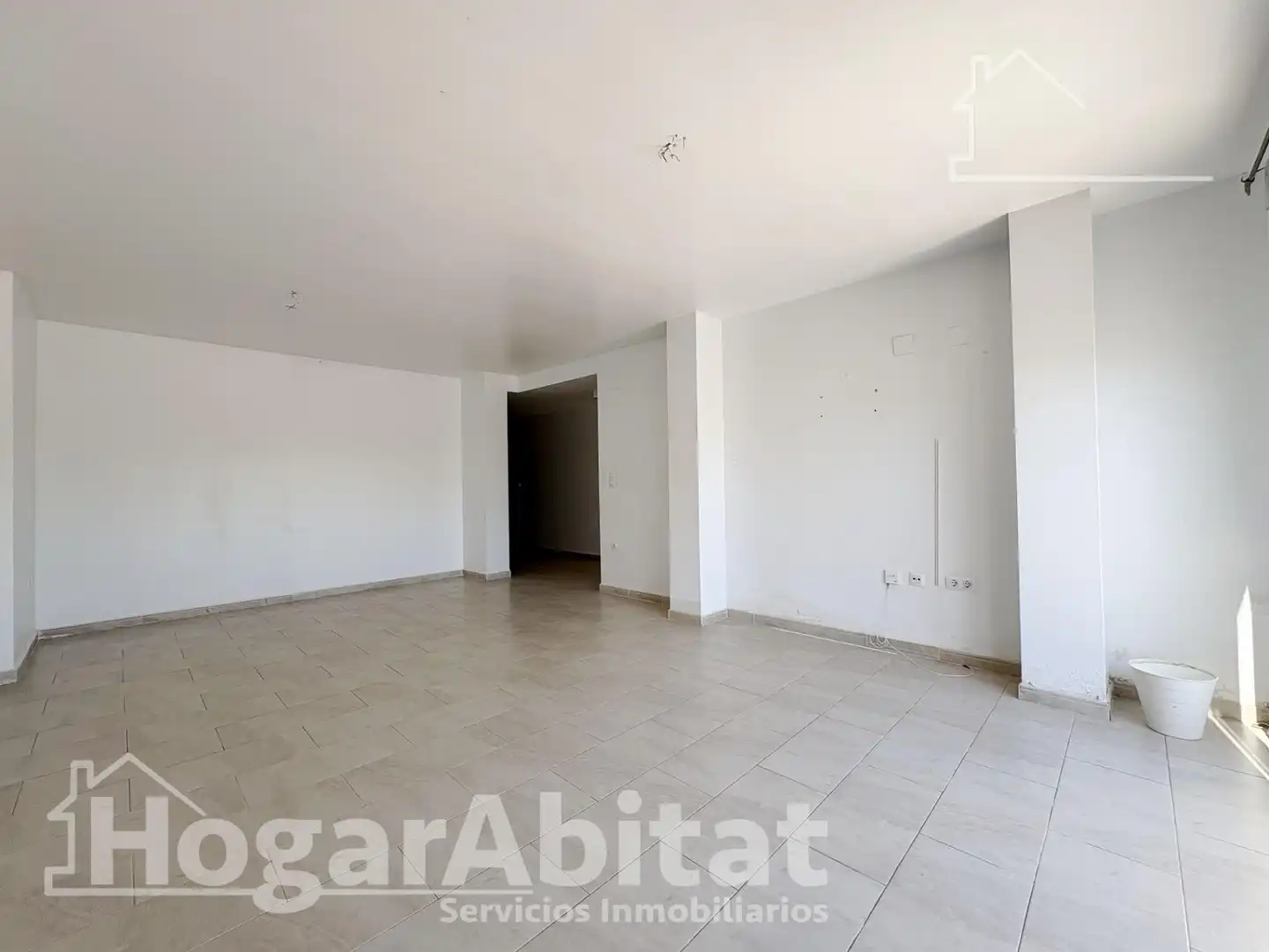 Sala d'estar de Àtic en venda en Vilallonga / Villalonga amb Terrassa, Balcó i Piscina comunitària