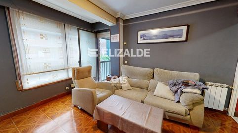 Foto 2 de Piso en venta en Txirrita Bertsolaria Pasealekua, Altza, Donostia - San Sebastián
