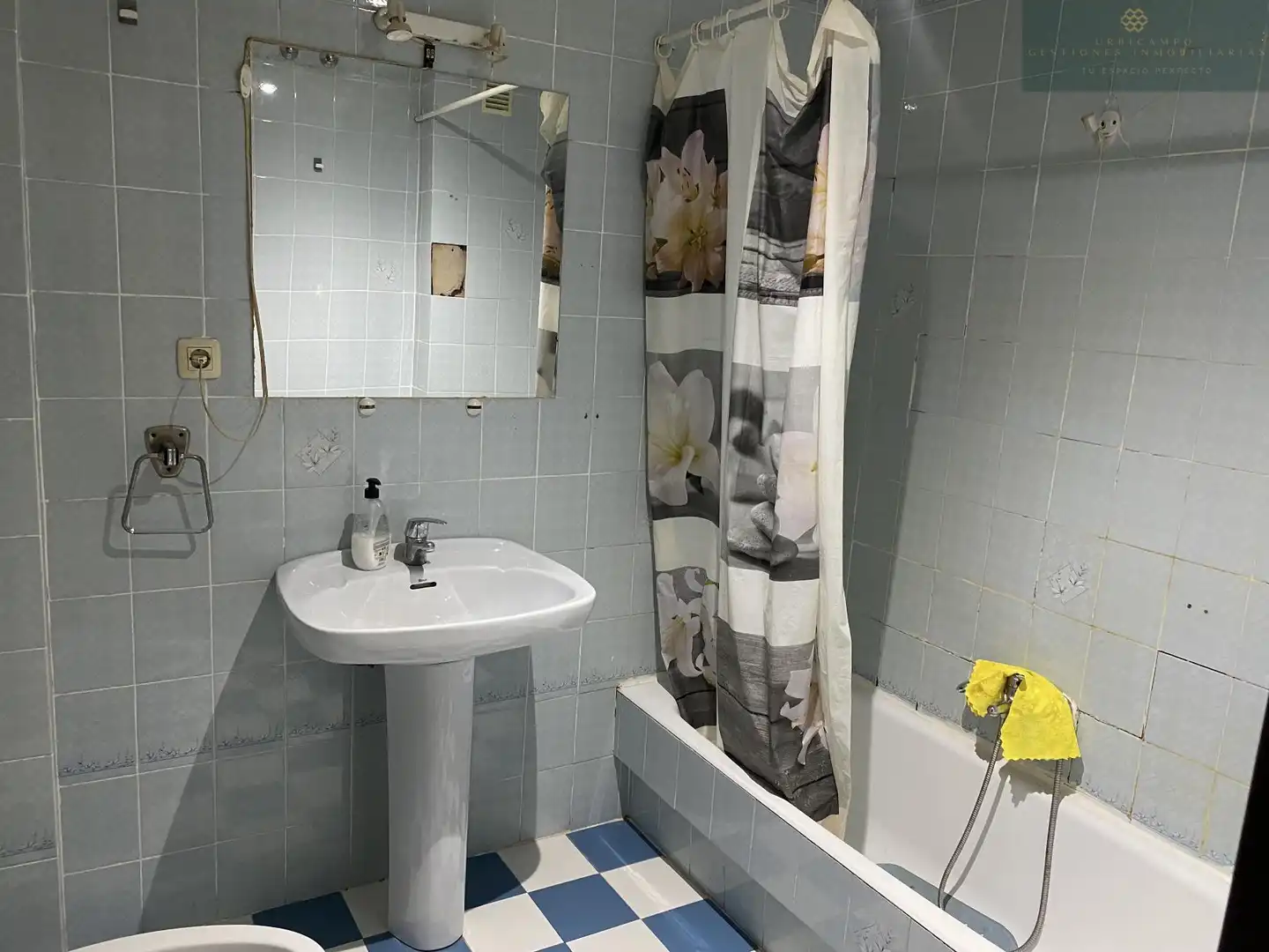 Baño de Piso en venta en Mérida con Balcón