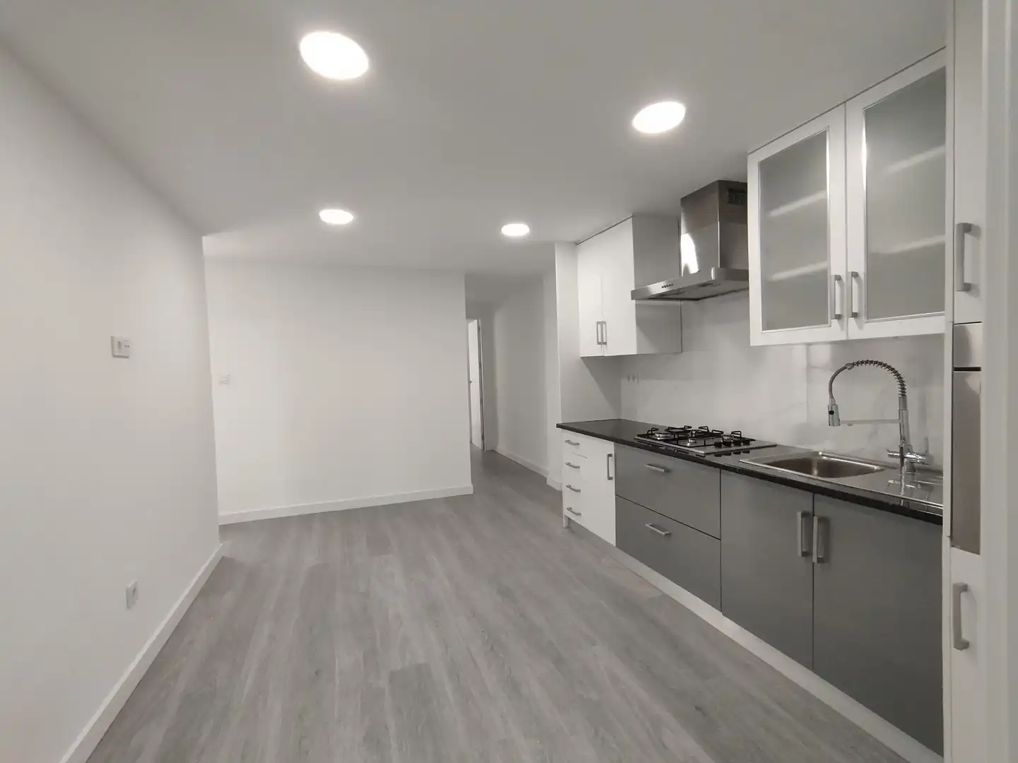 Kitchen of Flat for sale in Elche / Elx  with Balcony
