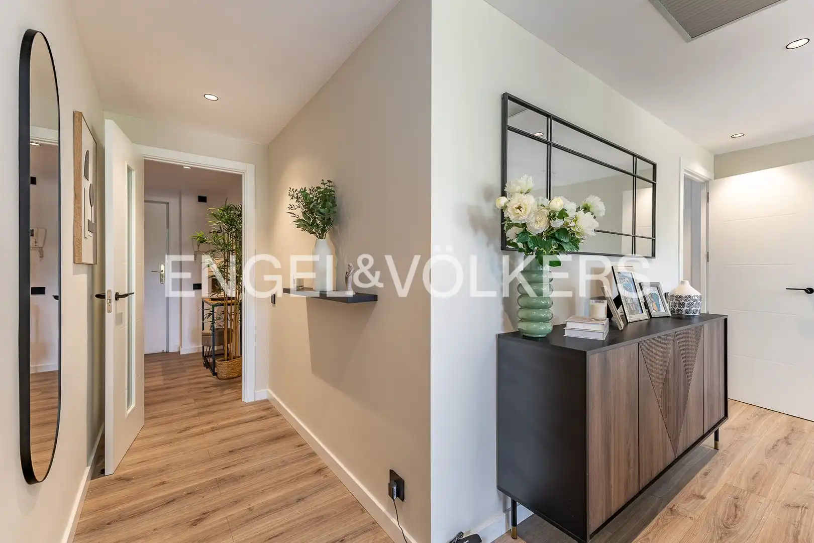 Flat for sale in Sabadell  with Air Conditioner, Heating and Parquet flooring
