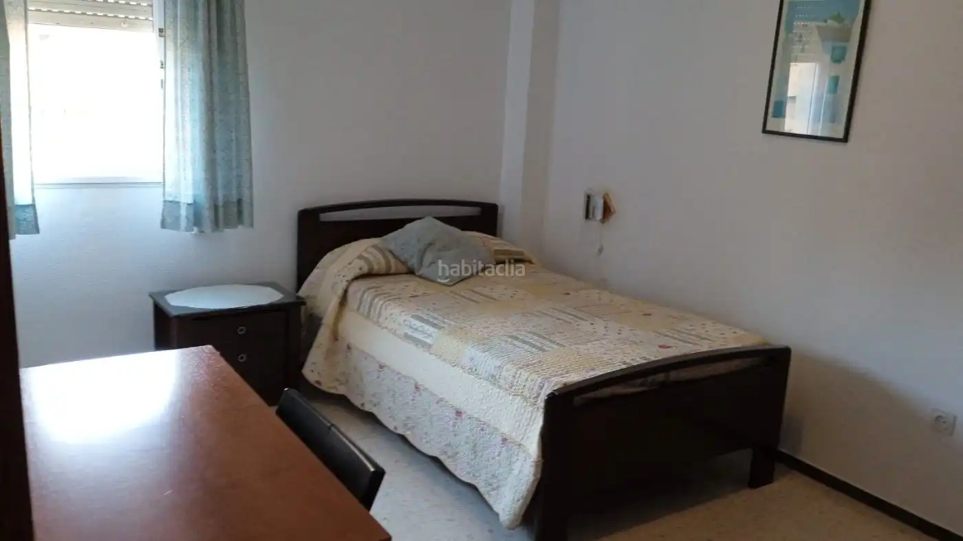 Appartamento con giardino in affitto a Calle Florencio Quintero 20, imagen 3
