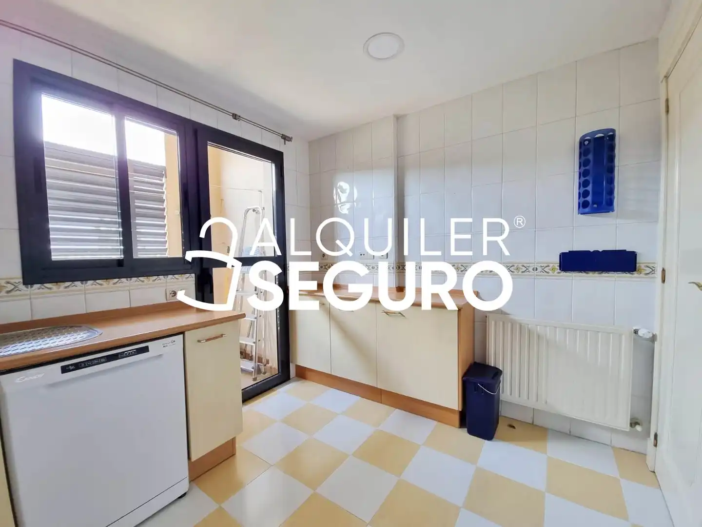 Piso con piscina en alquiler en Talgo, imagen 17