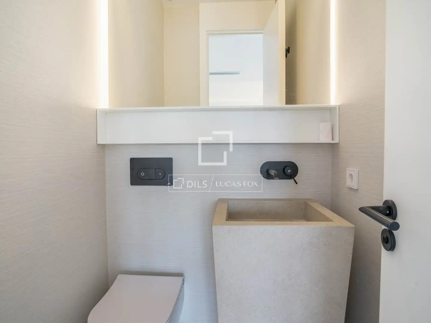 Baño de Casa o chalet en venta en Marbella con Aire acondicionado, Calefacción y Jardín privado