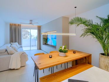 Apartament amb piscina en venda a Avenida Juan Luis Peralta 63