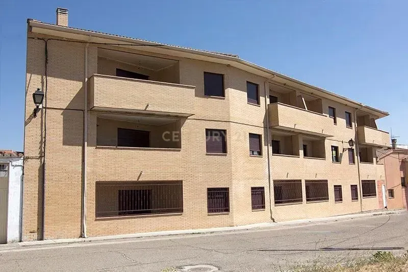 Exterior view of Premises for sale in Cantimpalos