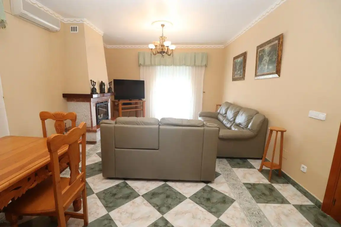 Sala de estar de Casa o chalet de alquiler en Guaro con Jardín privado, Terraza y Trastero