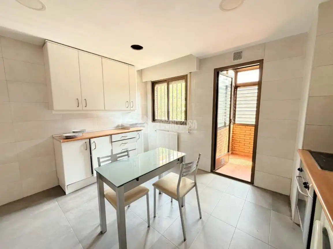 Schlafzimmer von Wohnung zum Verkauf in Madrid mit Heizung und Gemeinschaftspool