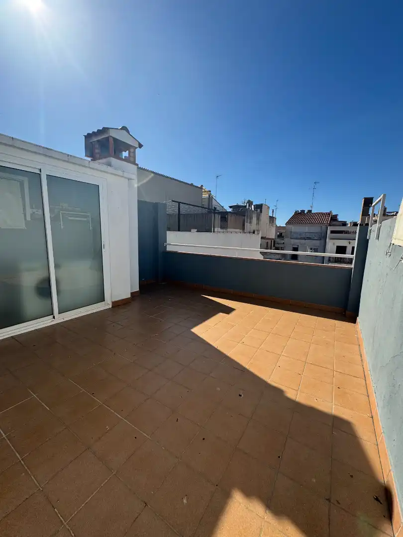 Terrassa de Dúplex de lloguer en Calella amb Aire condicionat, Calefacció i Terrassa