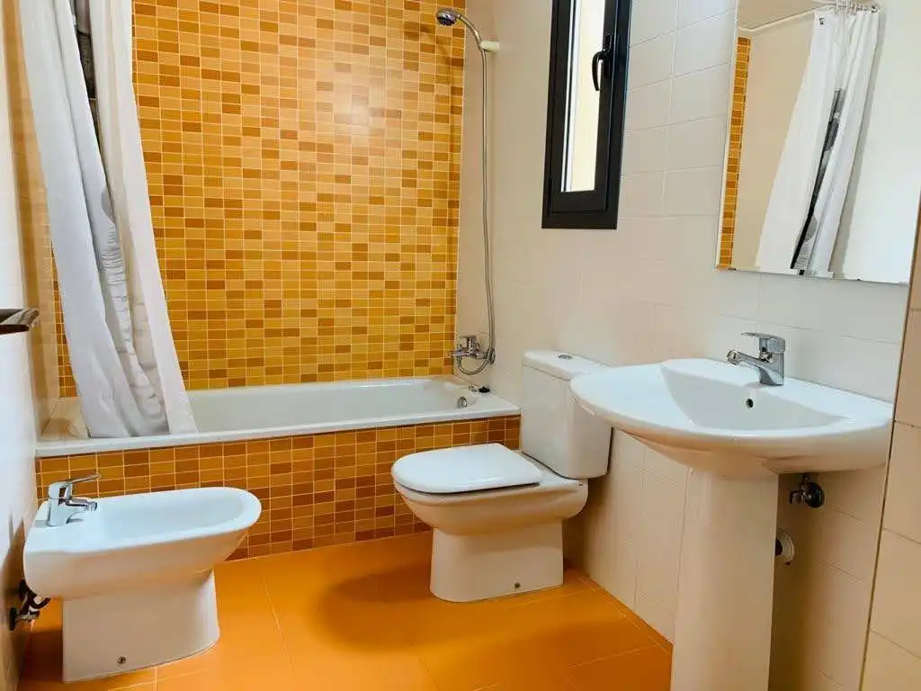 Bany de Casa o xalet de lloguer en Polop