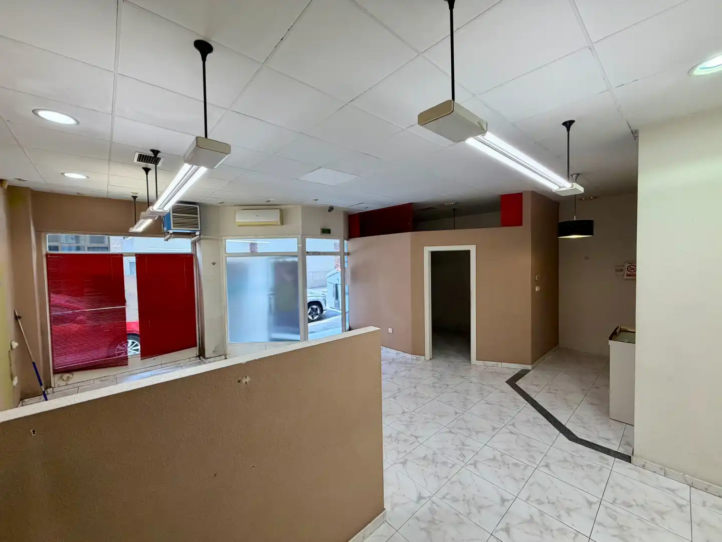 Local en venta en Ponferrada con Aire acondicionado