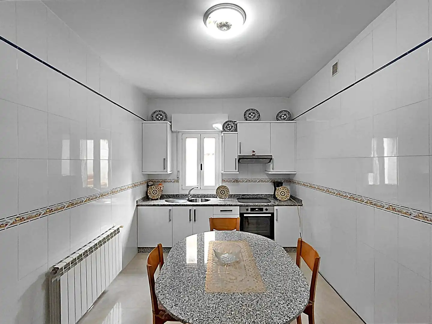 Cocina de Casa o chalet en venta en A Illa de Arousa  con Calefacción, Terraza y Trastero