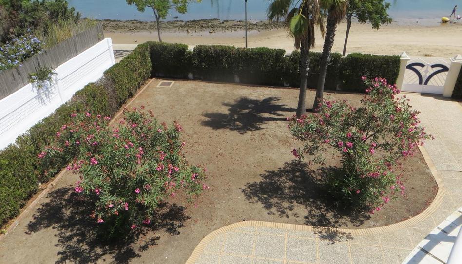 Foto 1 de Casa o chalet de alquiler en Almirante Pérez de Guzmán, Punta Umbría, Huelva