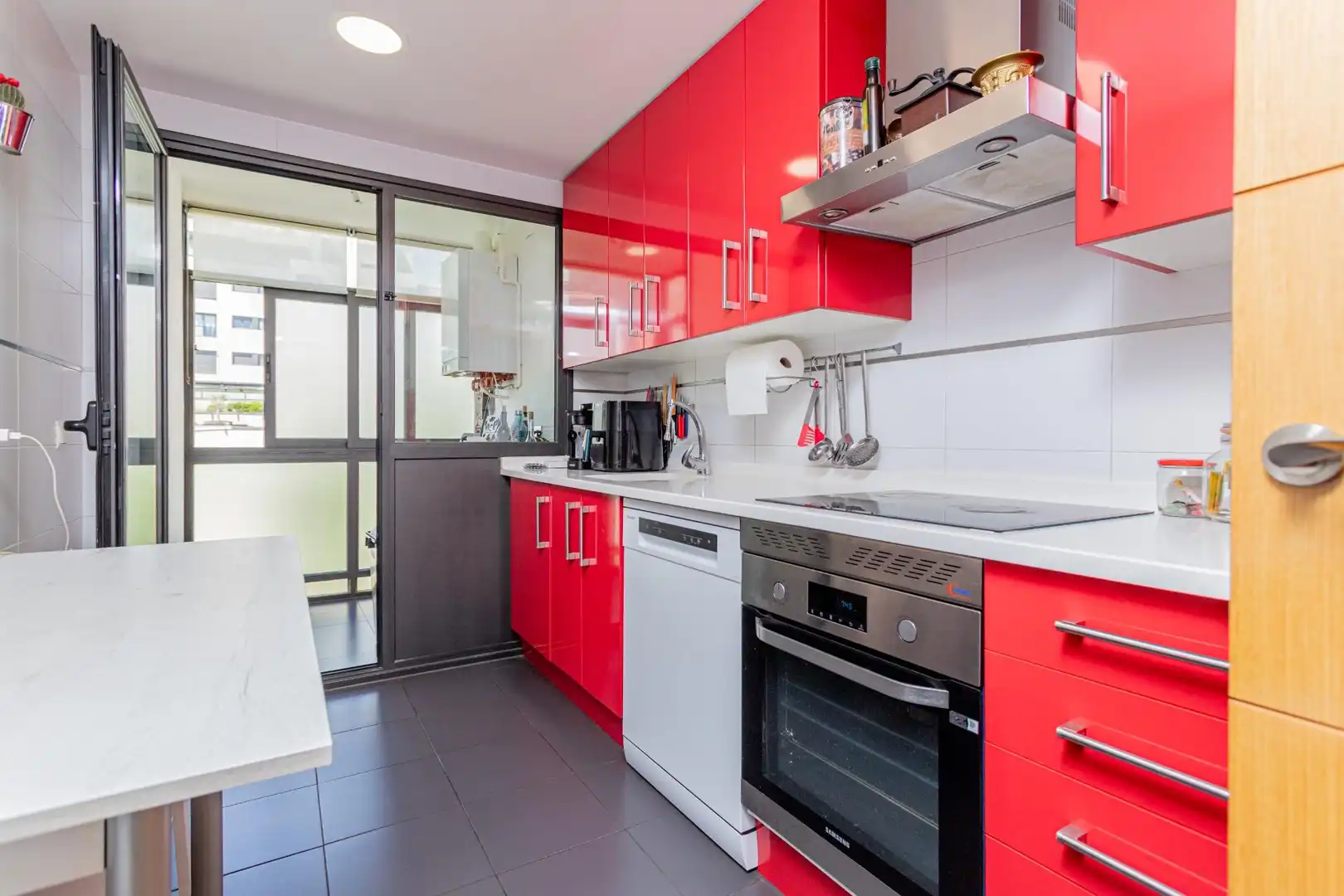 Cocina de Piso en venta en Madrid con Aire acondicionado, Calefacción y Jardín privado