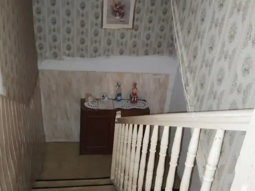 Casa adosada en venda en Benavente amb Balcó