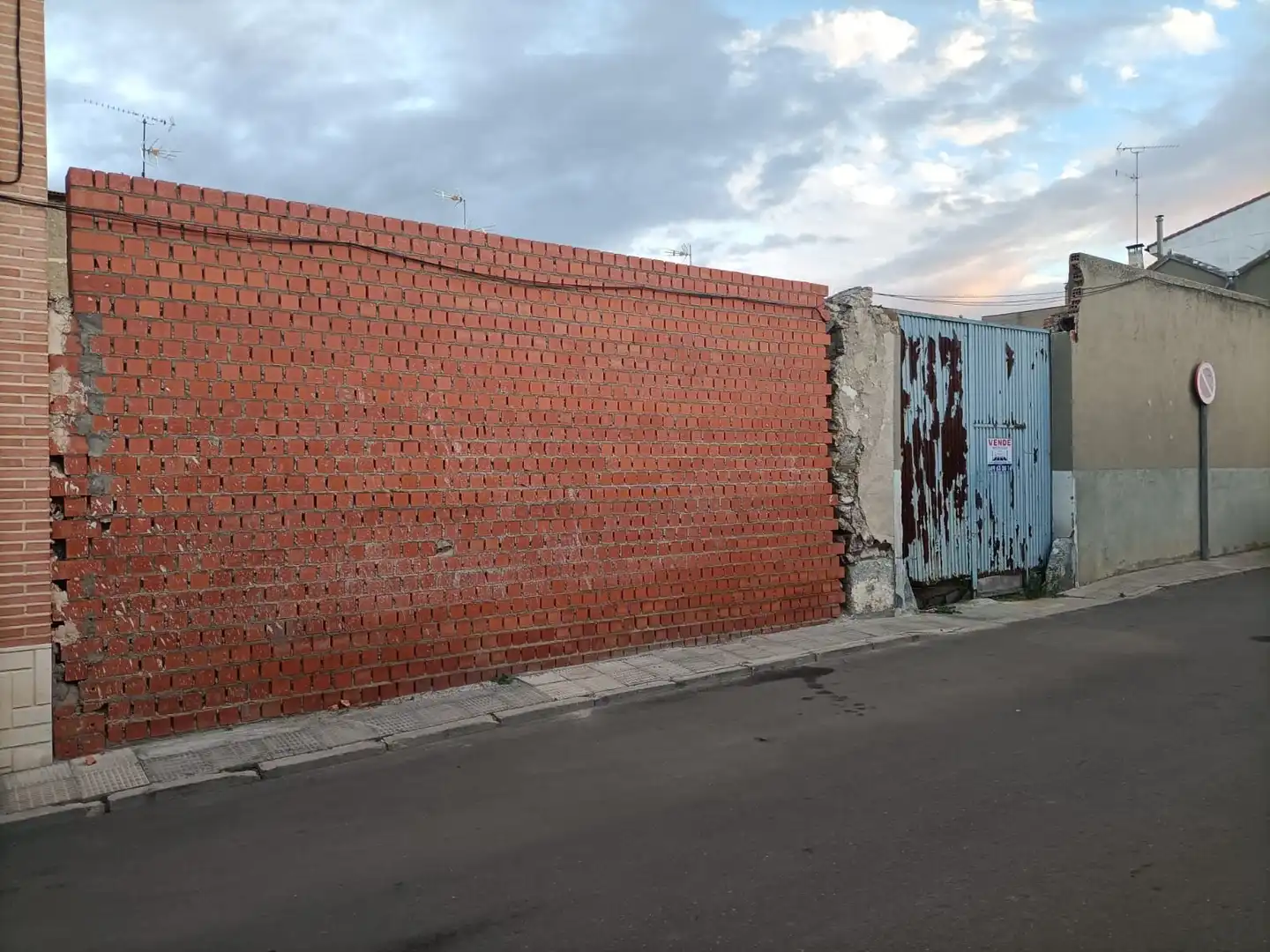 Terreno residencial en venta en Mora