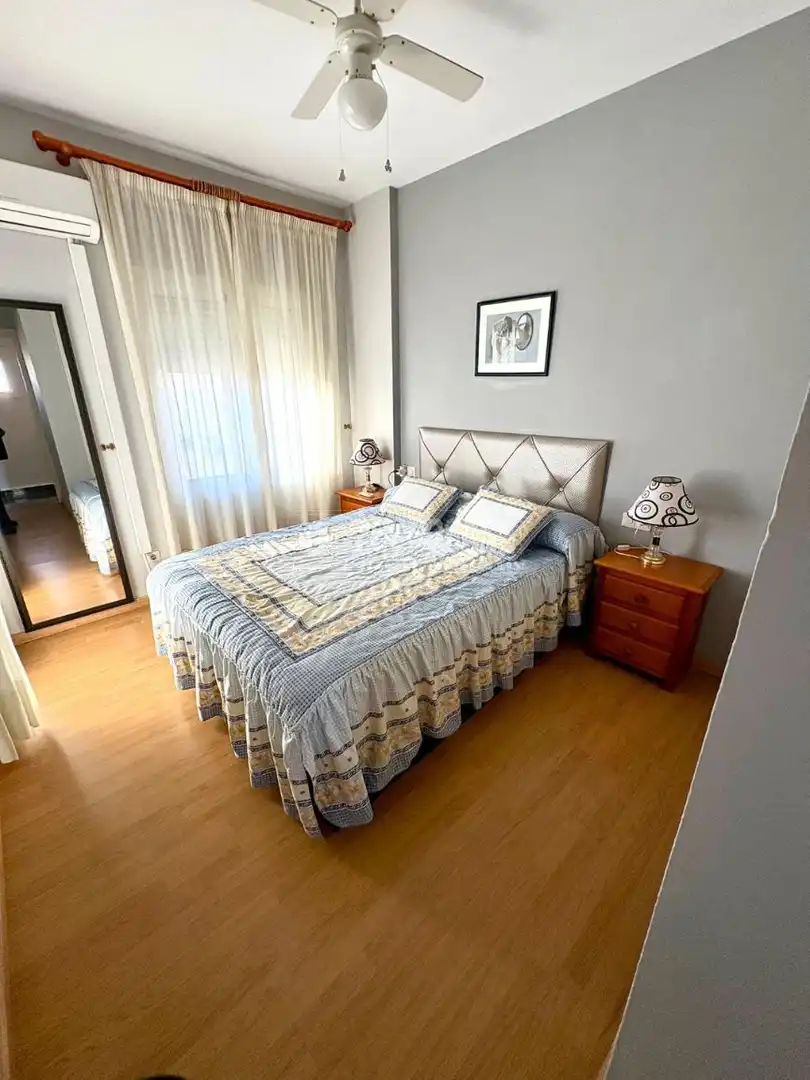 Habitación de Piso de alquiler en Nerja con Aire acondicionado y Balcón