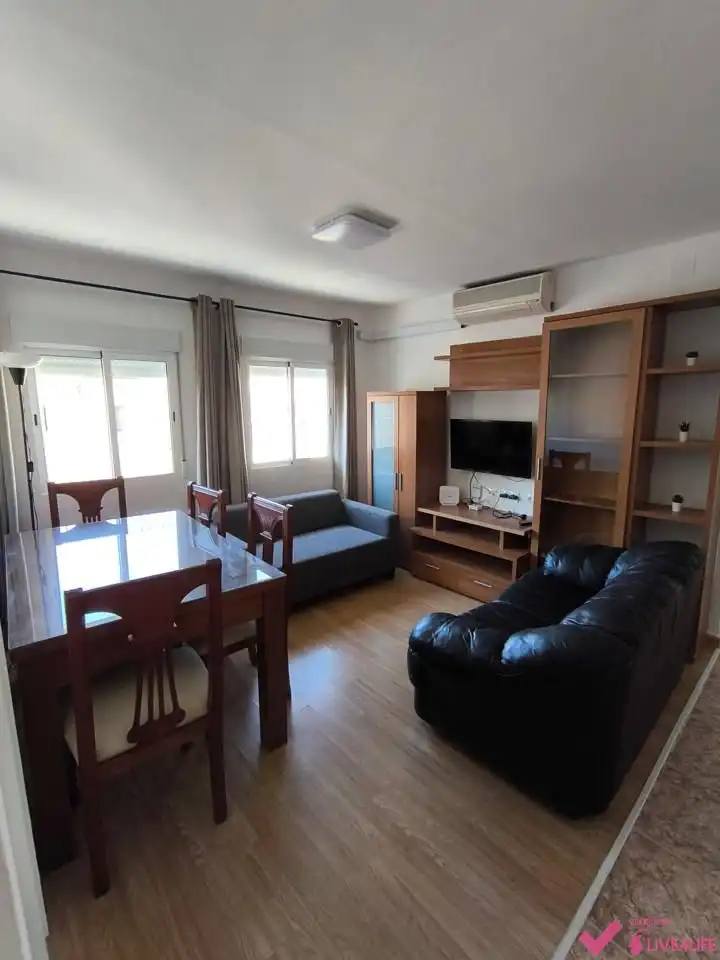 Flat to rent in Calle Maestro Moreno Torroba, imagen 13