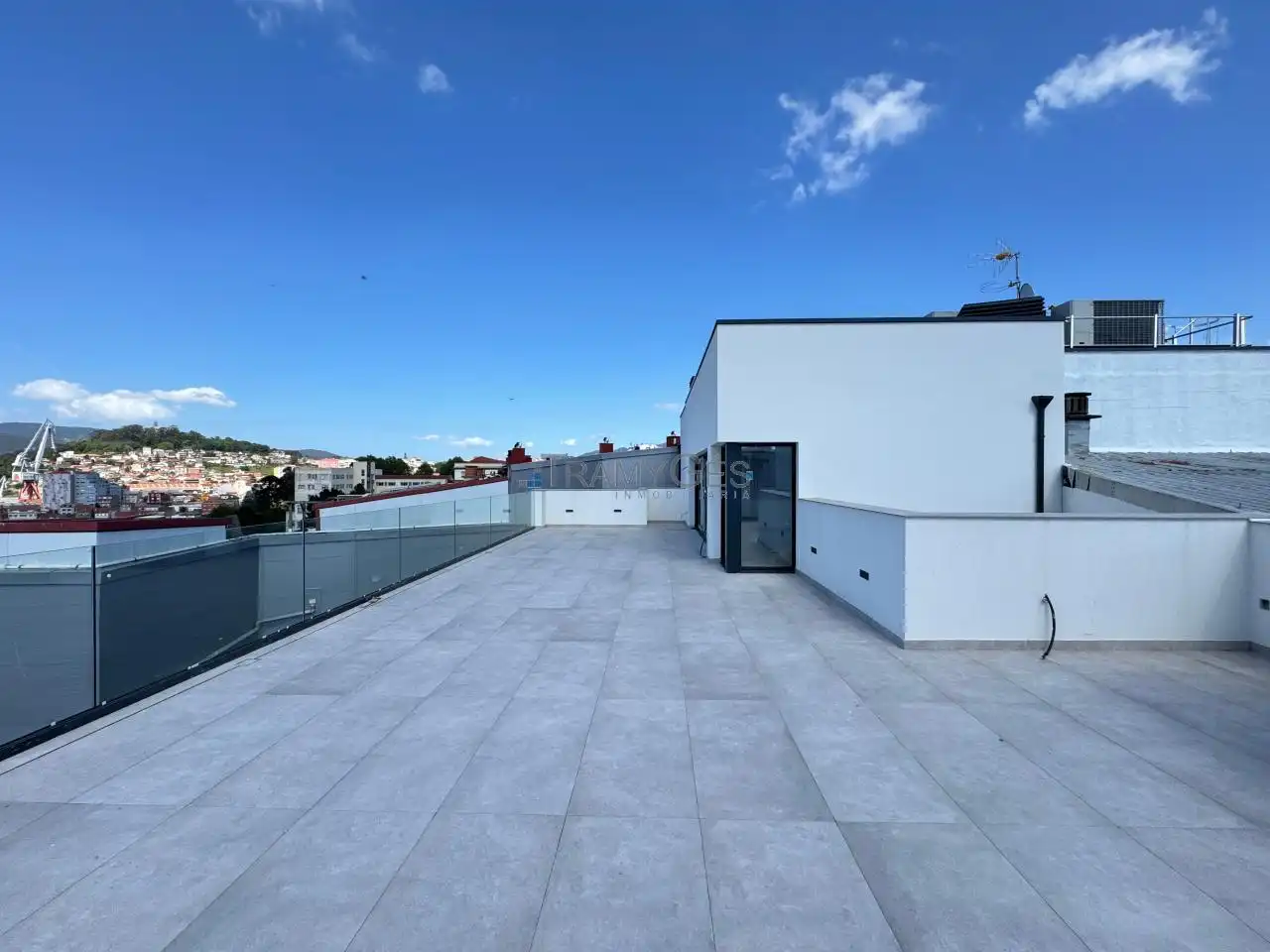 Flat with lift for sale in SANJURJO BADIA, imagen 5