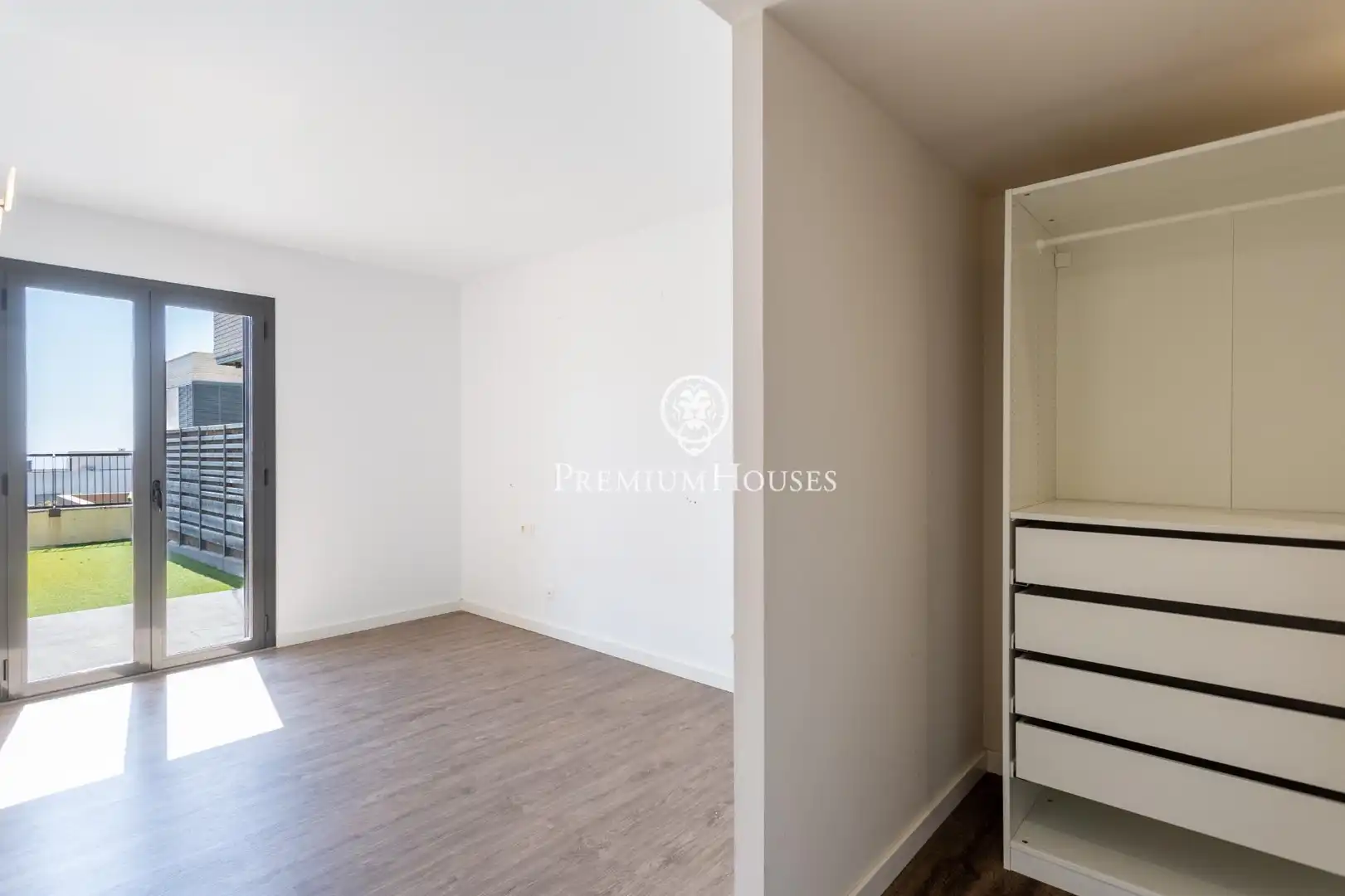 Habitación de Casa o chalet en venta en Mataró con Aire acondicionado, Calefacción y Jardín privado