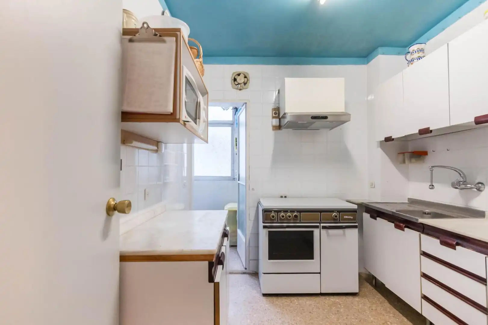 Kitchen of Flat for sale in Murcia  with Storage room and Balcony