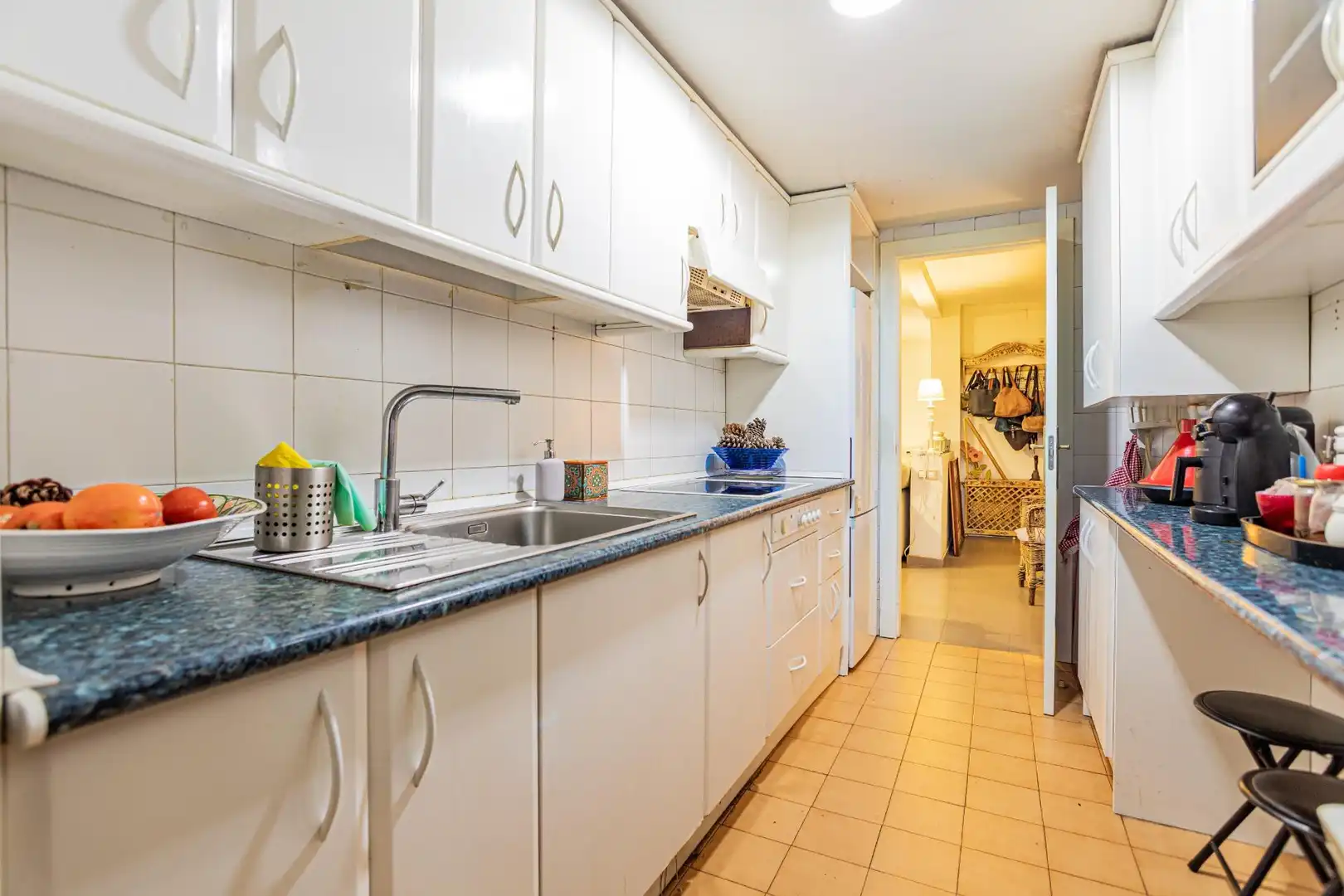 Kitchen of Flat for sale in Madrid  with Heating and Private garden