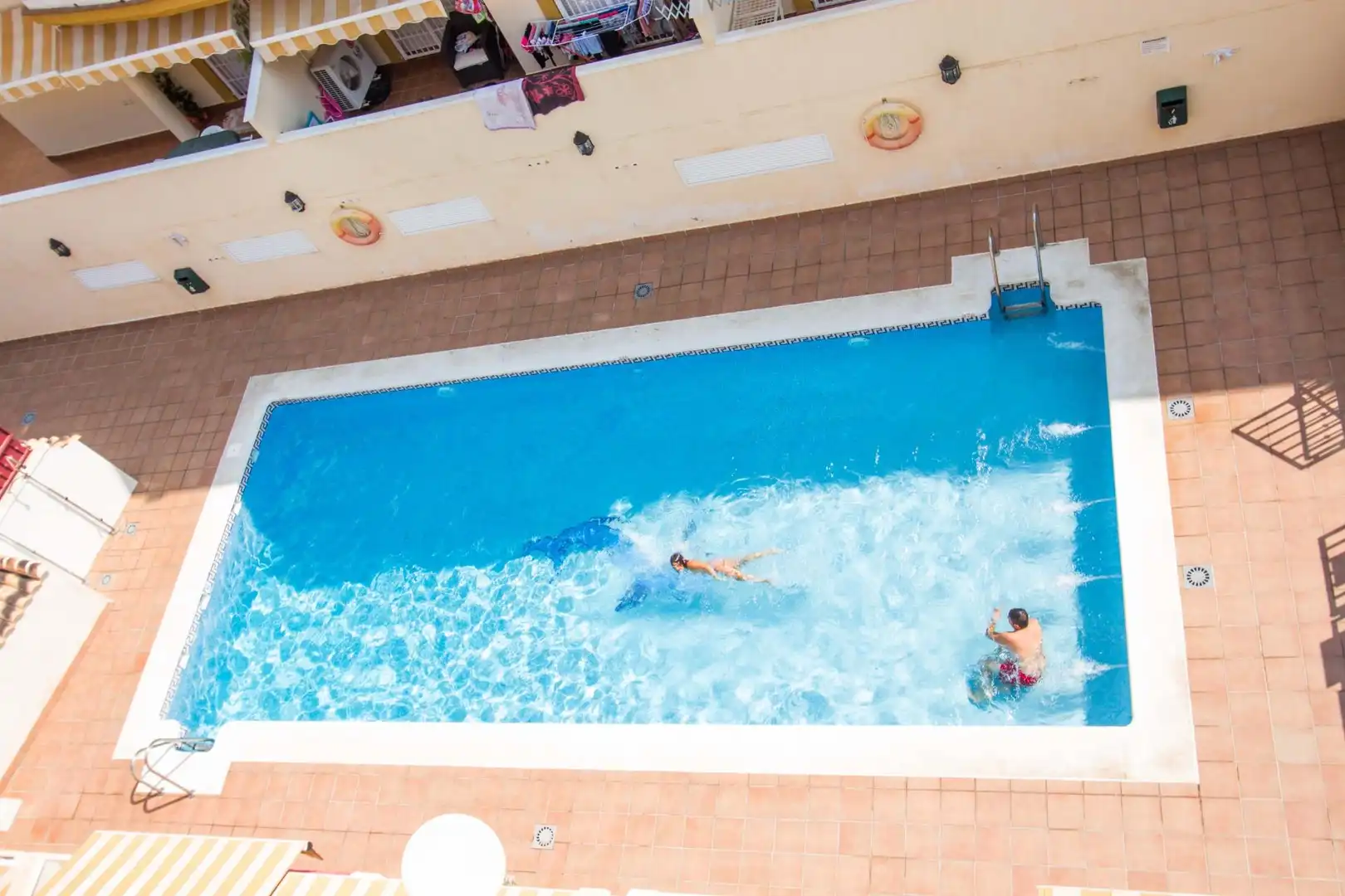 Piscina de Pis en venda en Gualchos amb Aire condicionat, Terrassa i Moblat
