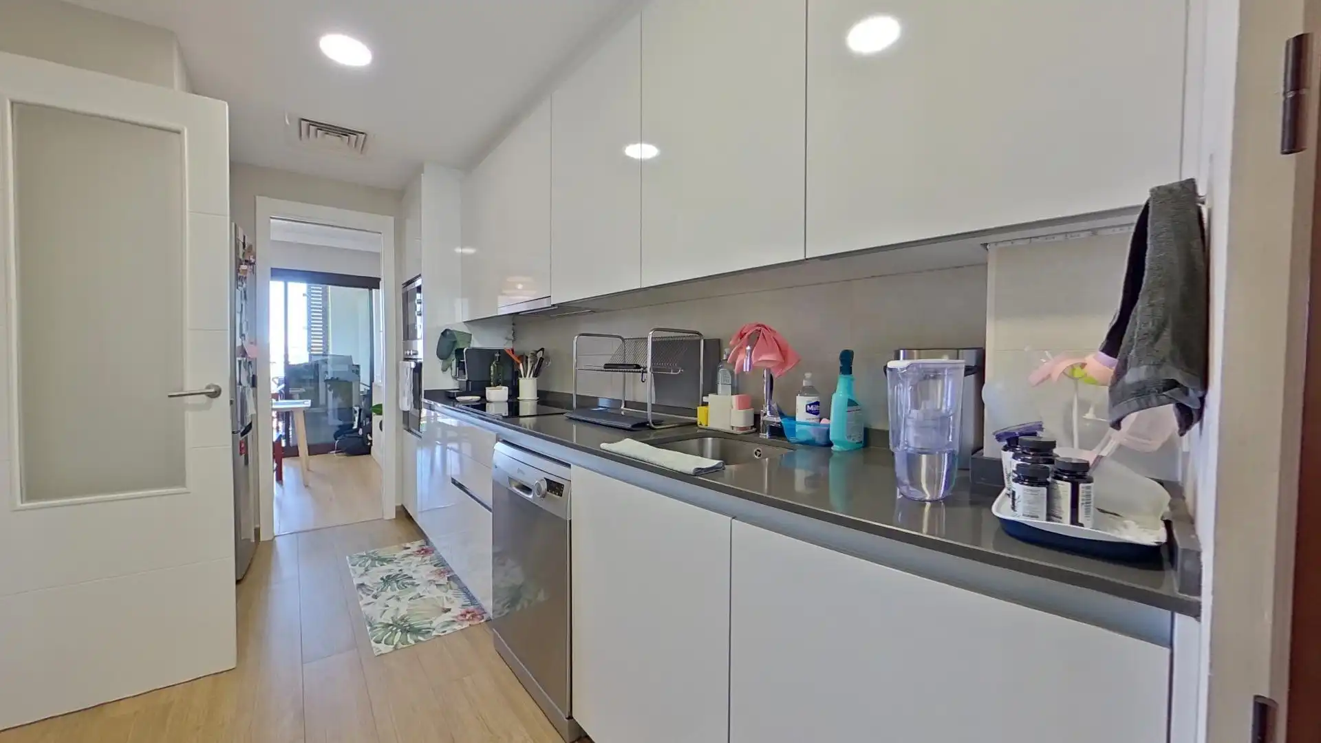 Cocina de Piso de alquiler en Málaga con Aire acondicionado, Calefacción y Terraza