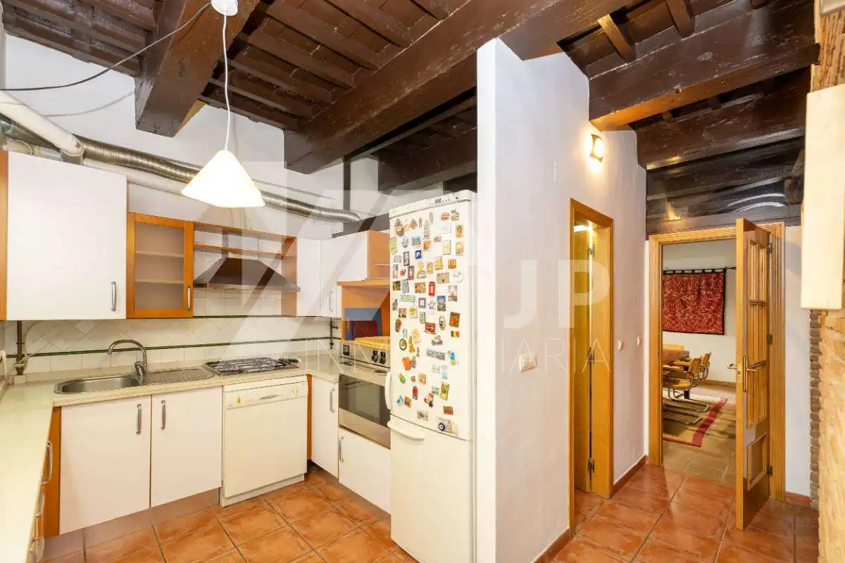 Kitchen of Duplexes for rent in Granada  with Heating, Furnished and Balcony