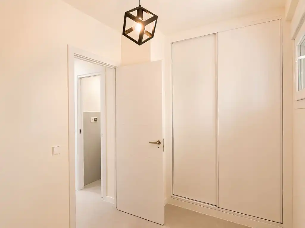 Flat for sale in Fuengirola  with Air Conditioner, Terrace and Swimming Pool