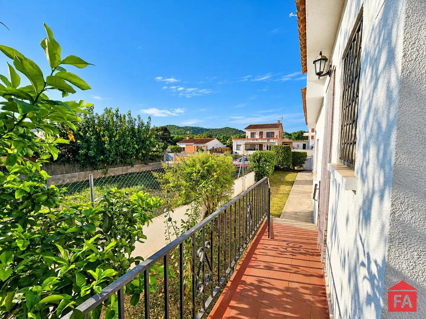 Exterior view of Detached homes for sale in Albinyana  with Terrace, Balcony and Alarm