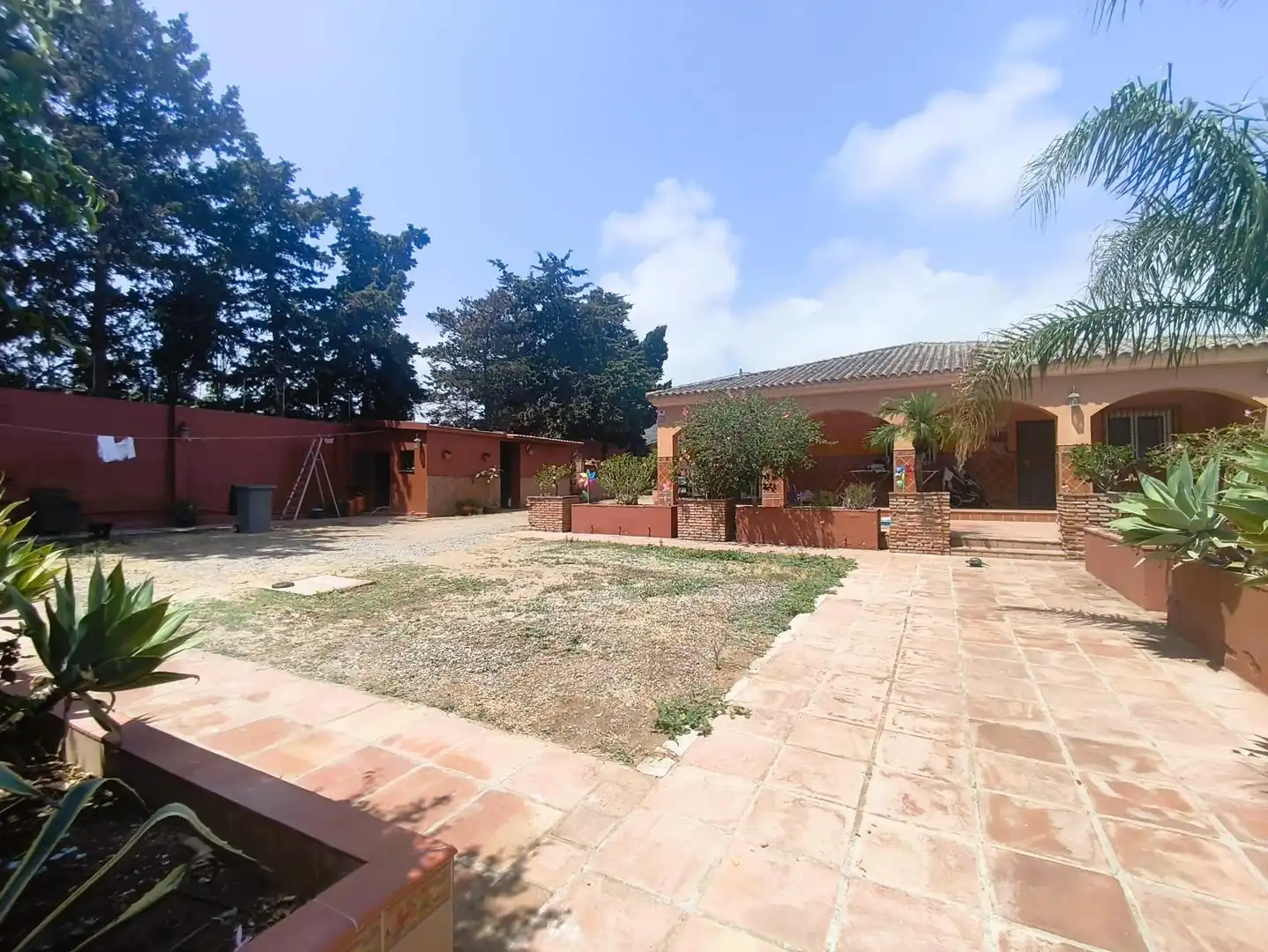 Jardí de Casa o xalet en venda en La Línea de la Concepción amb Jardí privat i Piscina