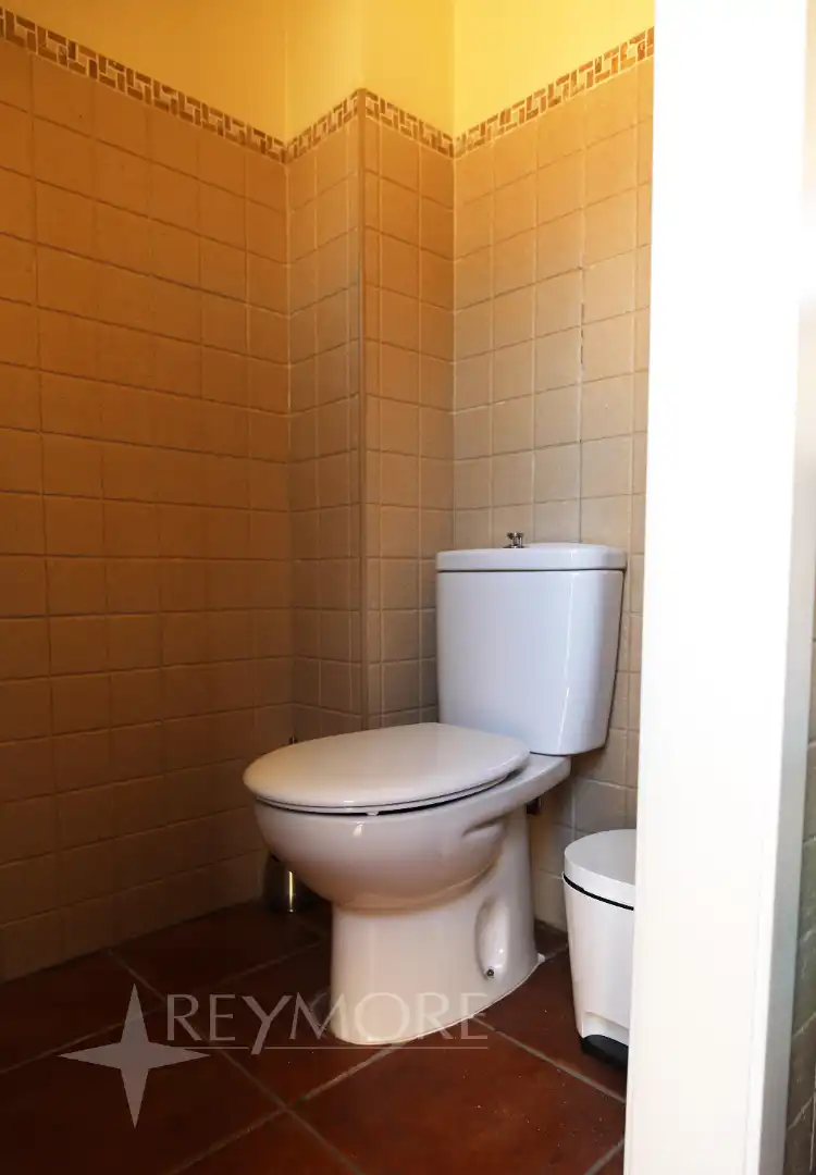 Baño de Casa o chalet en venta en Córdoba con Aire acondicionado, Calefacción y Jardín privado