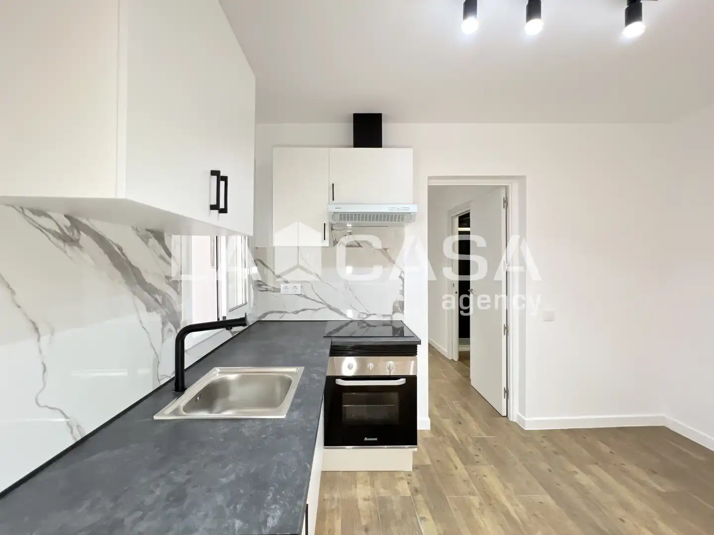 Local comercial en venta en Salut - Lloreda, imagen 28