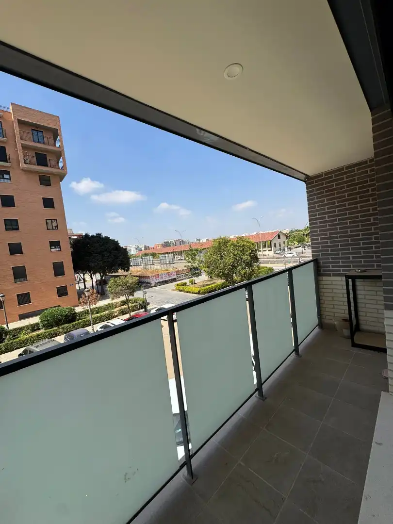 Terrassa de Pis de lloguer en Valencia amb Aire condicionat, Calefacció i Parquet