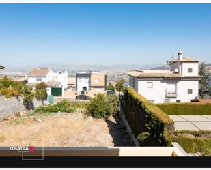 Vista exterior de Casa adosada en venda en Monachil amb Balcó