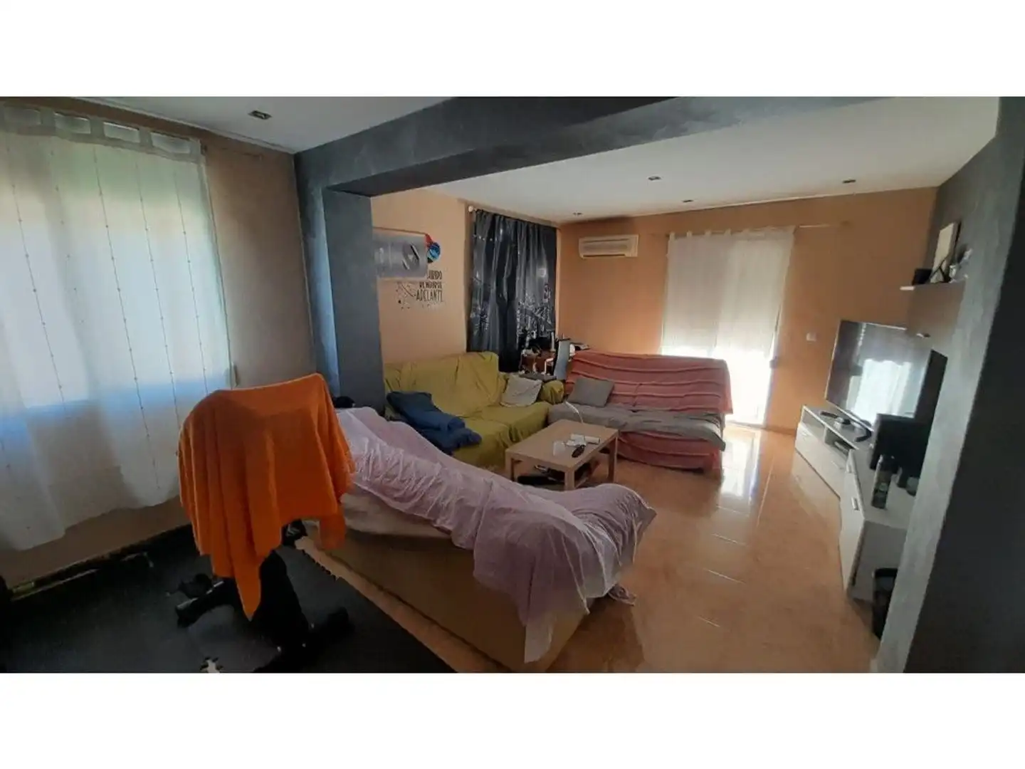 Sala de estar de Casa o chalet en venta en L'Énova con Aire acondicionado, Terraza y Balcón