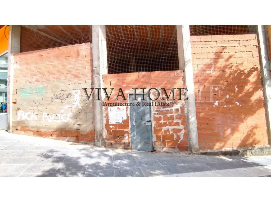 Vista exterior de Local en venta en Arganda del Rey
